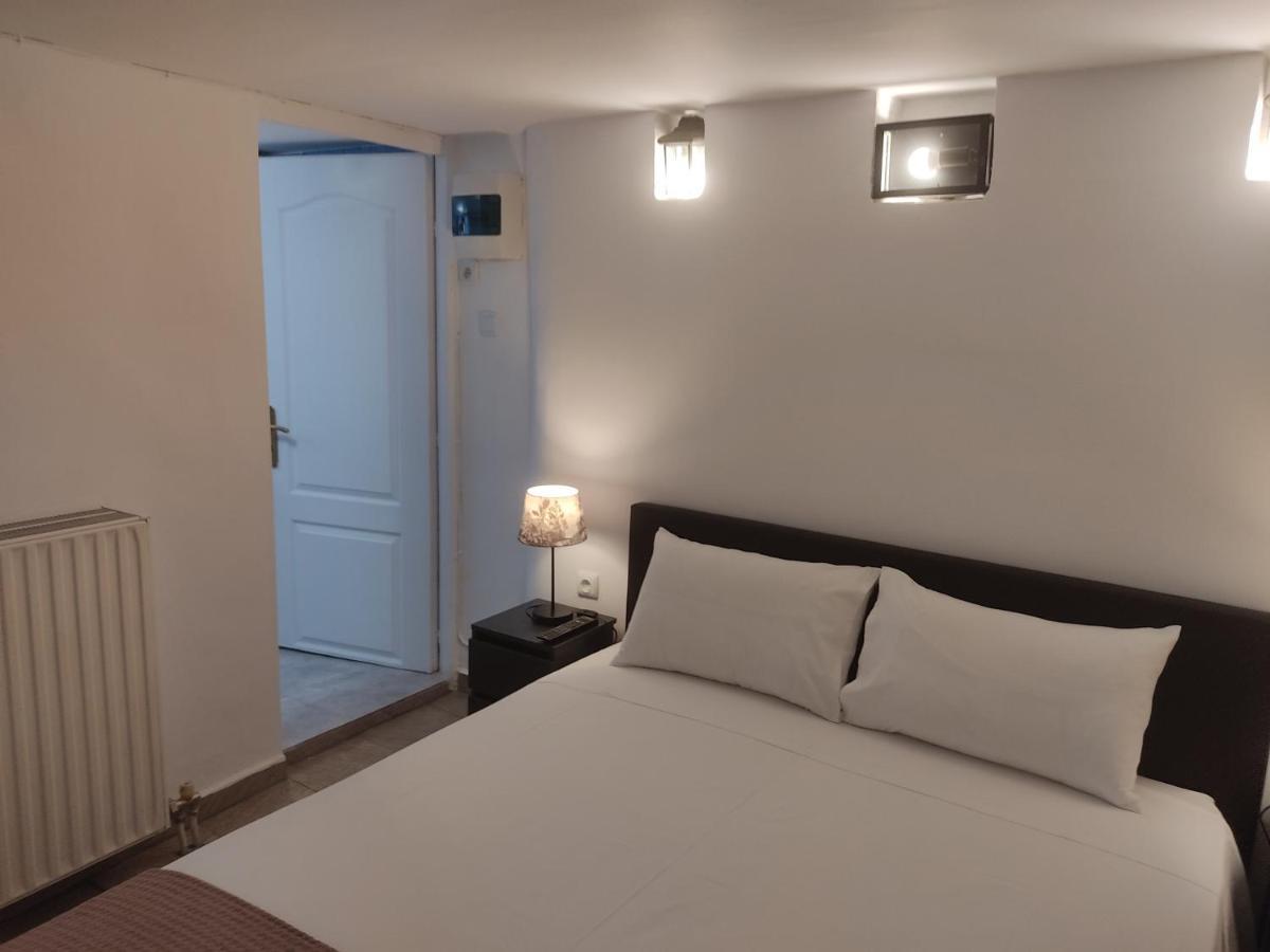 Xenonas Κithαiron Hotel Vilia Ngoại thất bức ảnh
