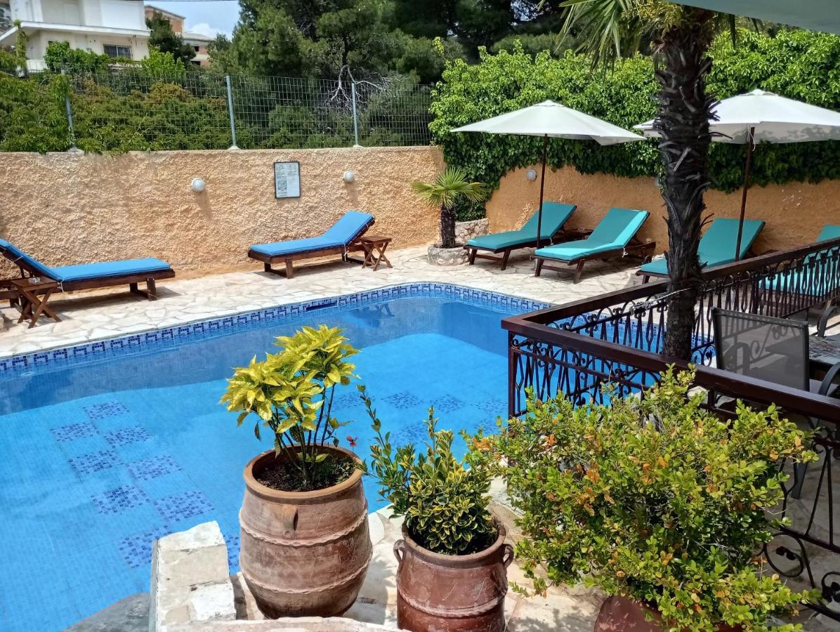 Xenonas Κithαiron Hotel Vilia Ngoại thất bức ảnh