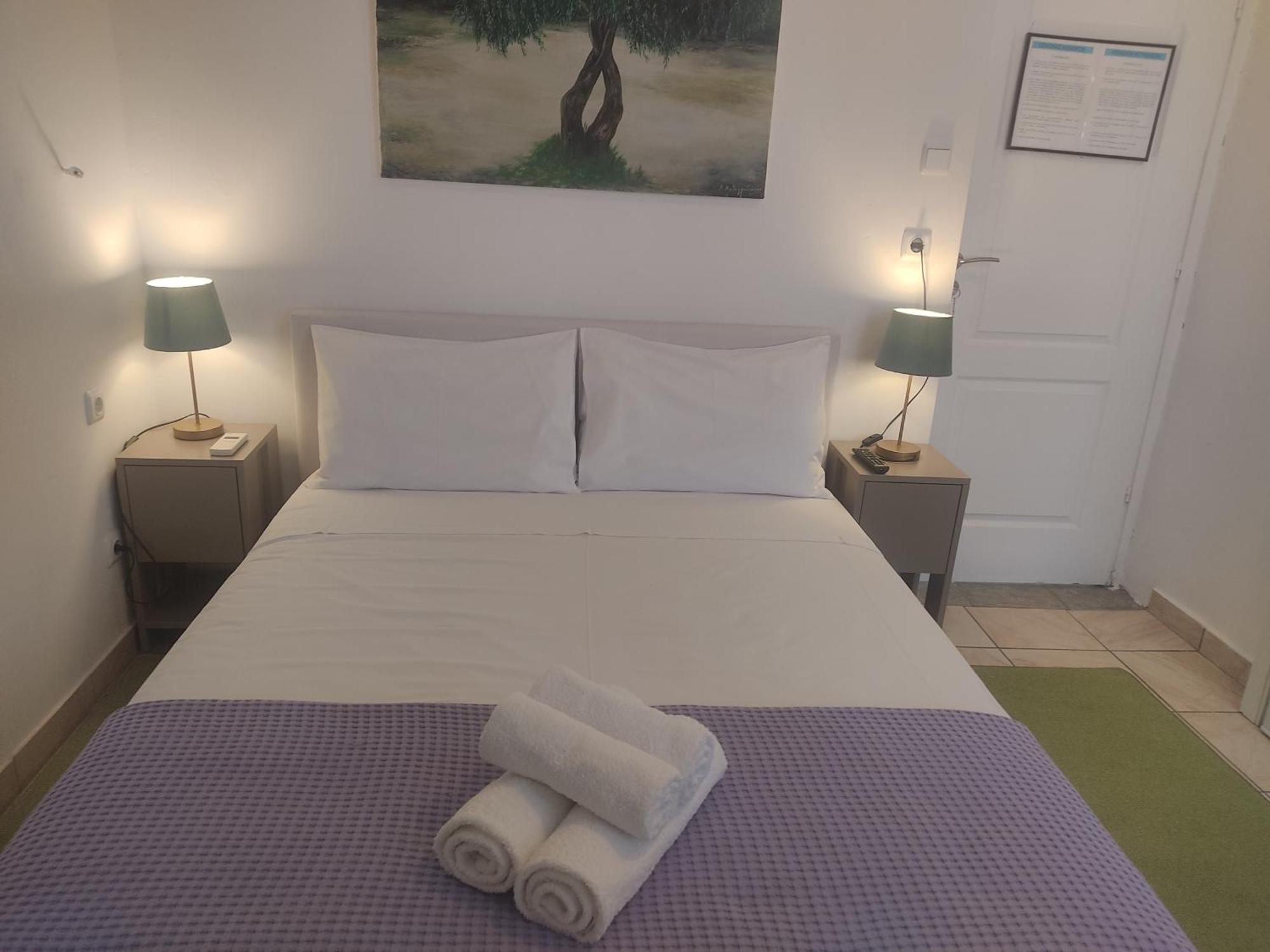 Xenonas Κithαiron Hotel Vilia Ngoại thất bức ảnh