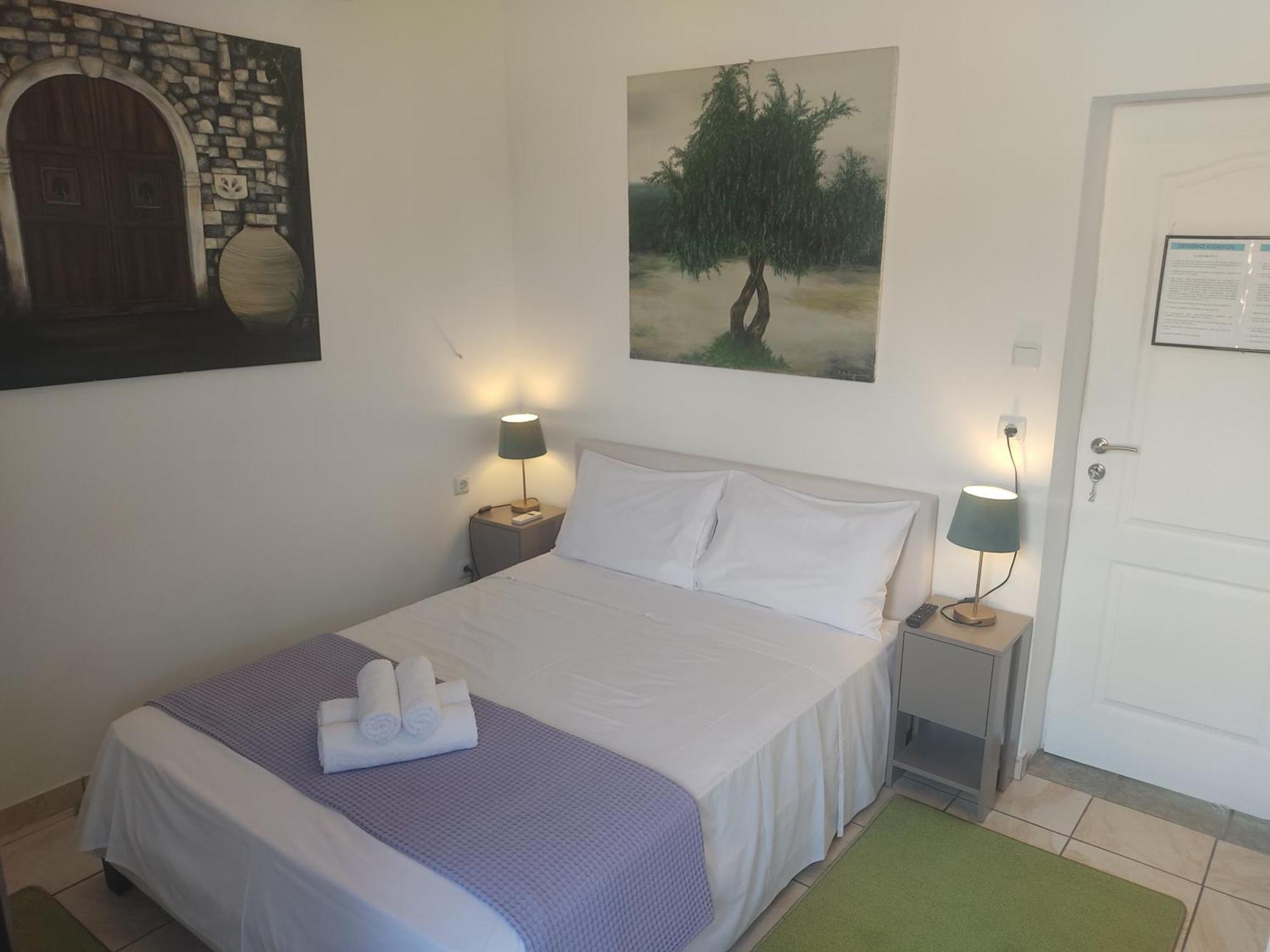Xenonas Κithαiron Hotel Vilia Ngoại thất bức ảnh