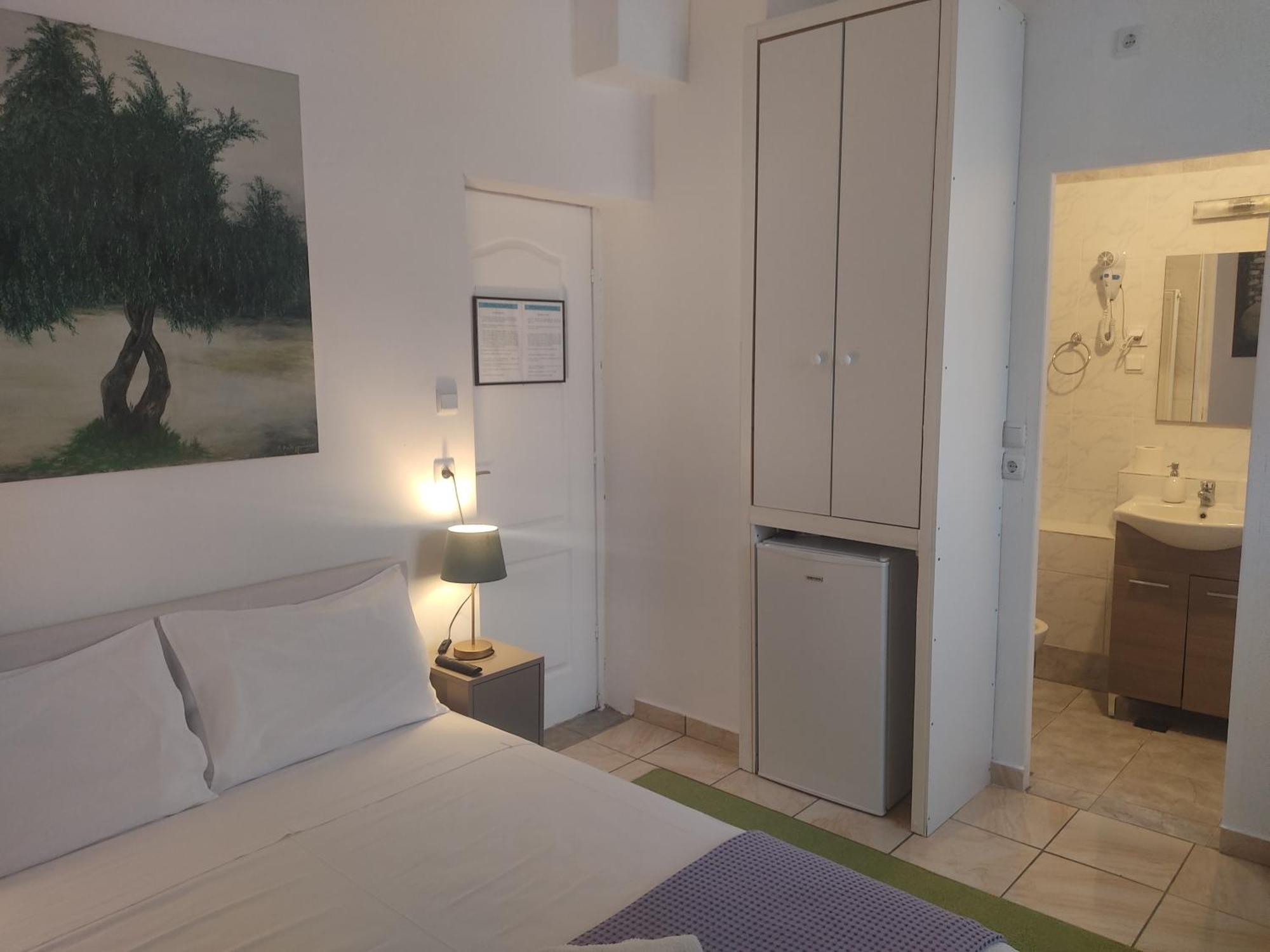 Xenonas Κithαiron Hotel Vilia Ngoại thất bức ảnh