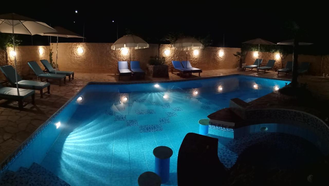 Xenonas Κithαiron Hotel Vilia Ngoại thất bức ảnh